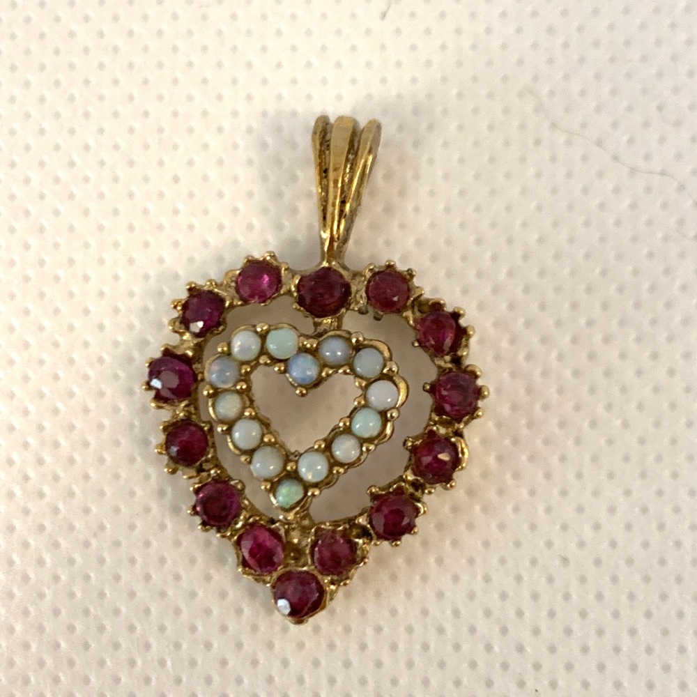 Heart pendant with rubies and opals